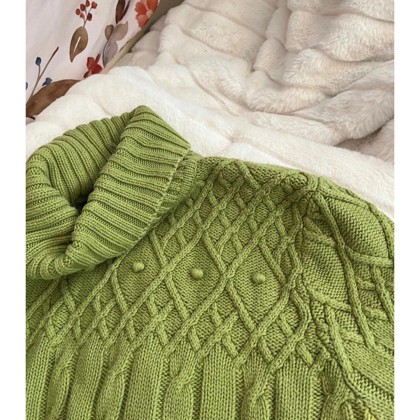 Vintage Wainscott Womens L Pea Green Sweater Cable Knit Grandpacore Winter Slim